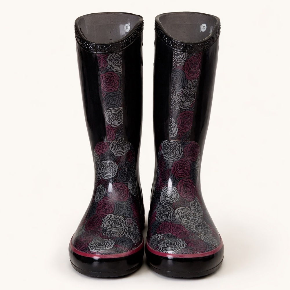 BOGS Classic Rosey Tall Waterproof Boots – Women’s Size 6 (Black/Rose Print) 🌧